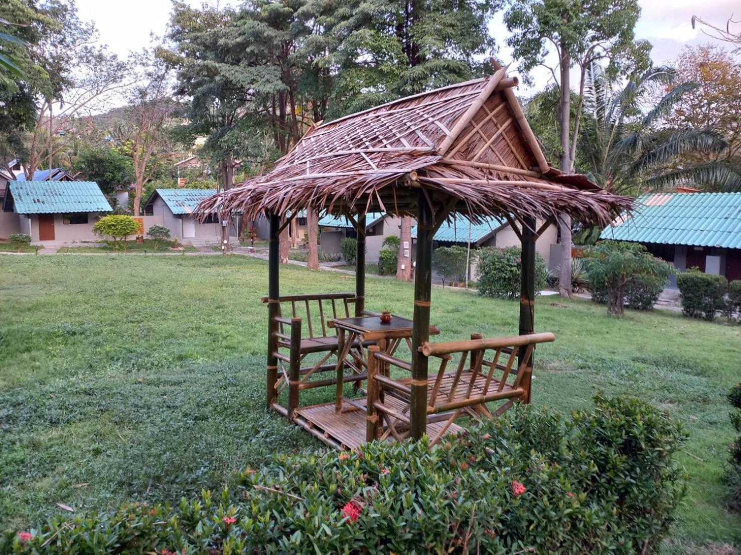 Siam Flora Resort Ko Lanta Buitenkant foto