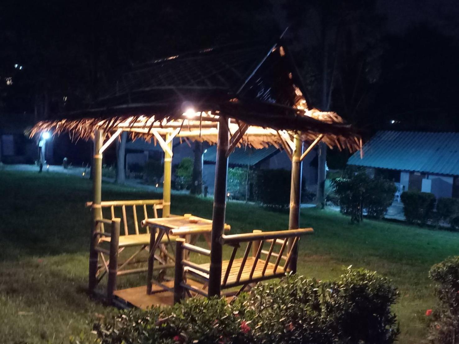 Siam Flora Resort Ko Lanta Buitenkant foto